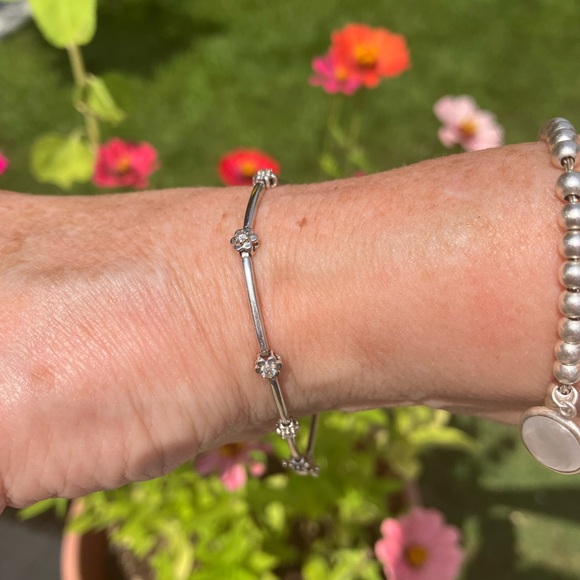 10 Kt White Gold Diamond Bracelet. - Picture 4 of 9